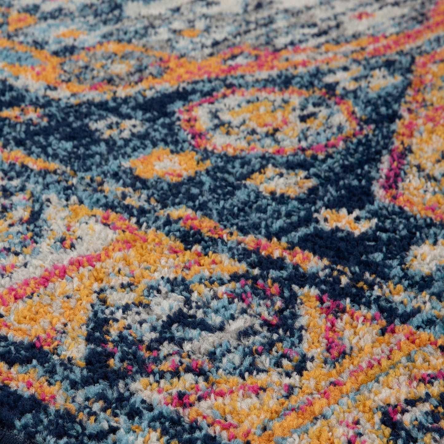 Gilbert 8021 M Traditional Rug - Multi