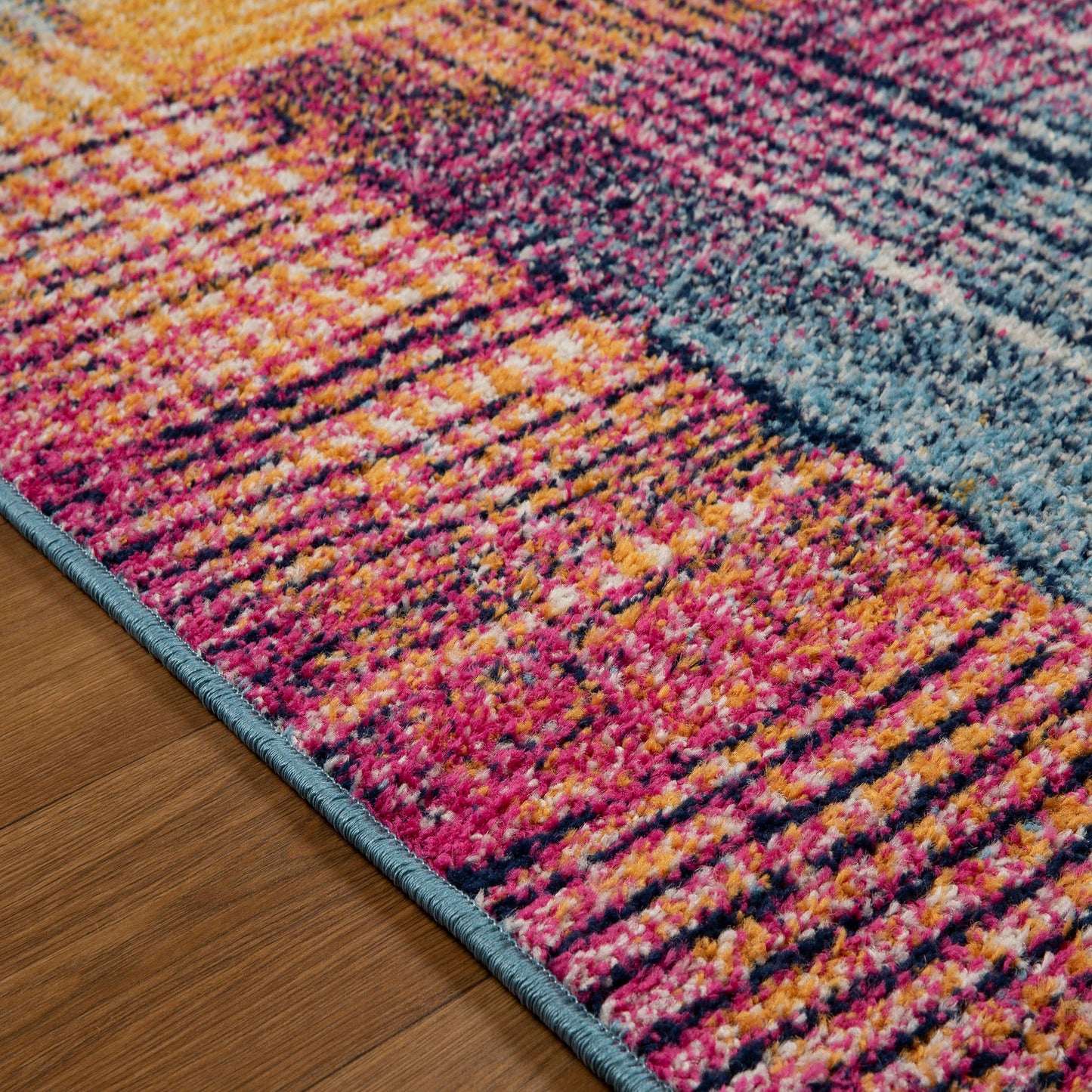 Gilbert 45 P Distressed Rug - Multi