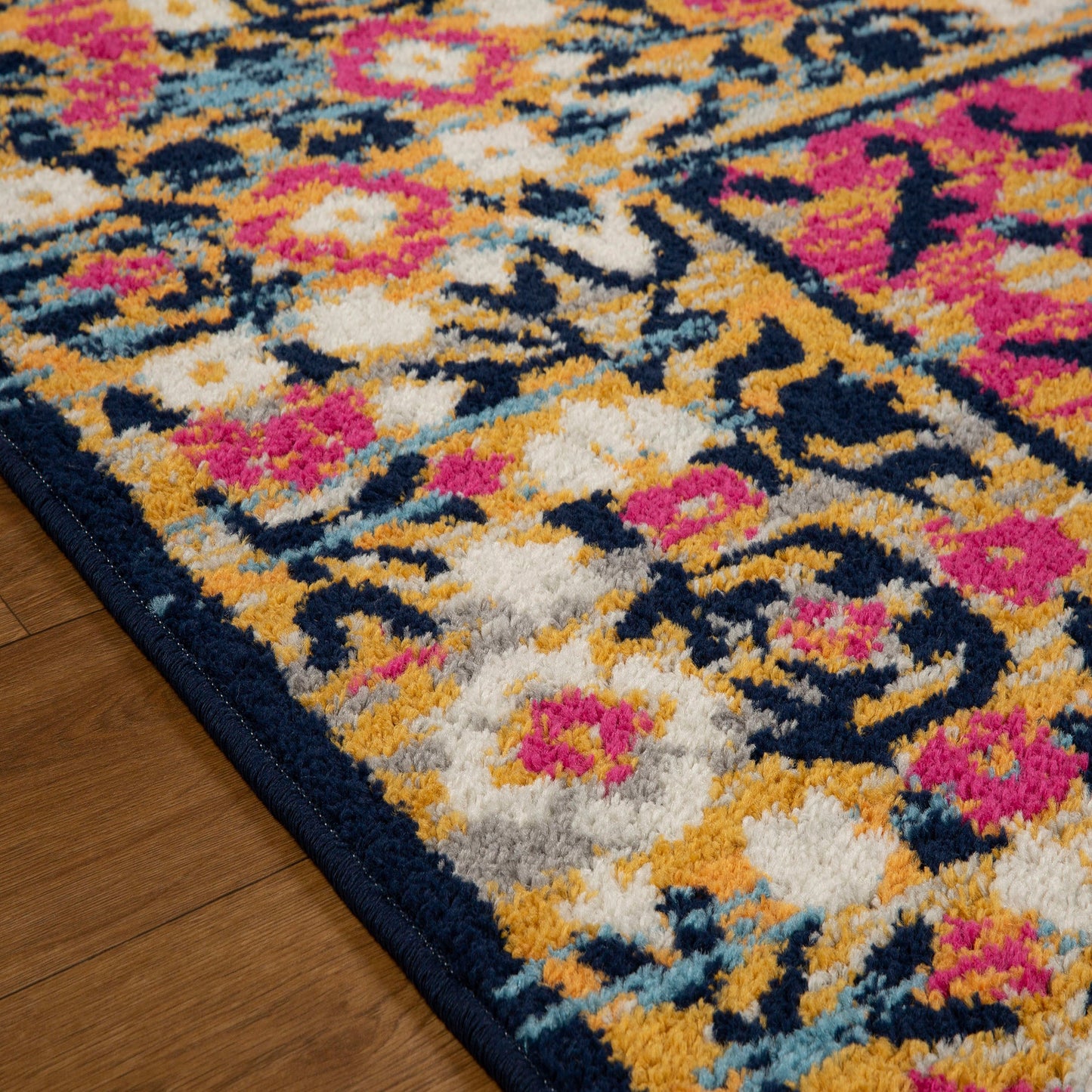 Gilbert 30 K Traditional Rug - Multi