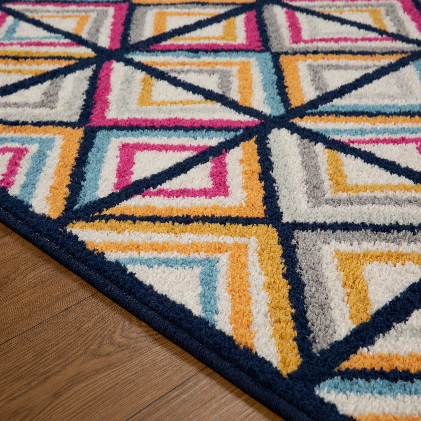 Gilbert 5570 B Geometric Rug - Multi