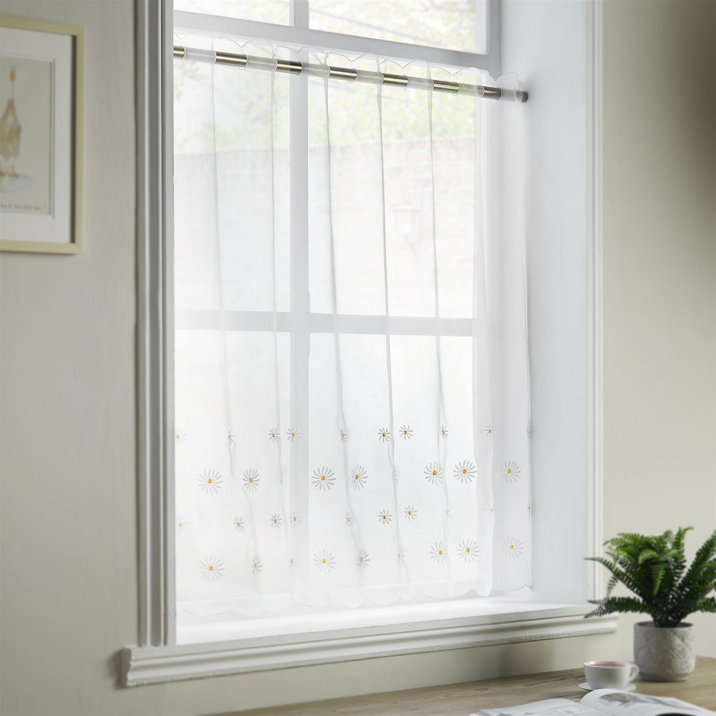 White/Multi Daisies cafe curtain panel