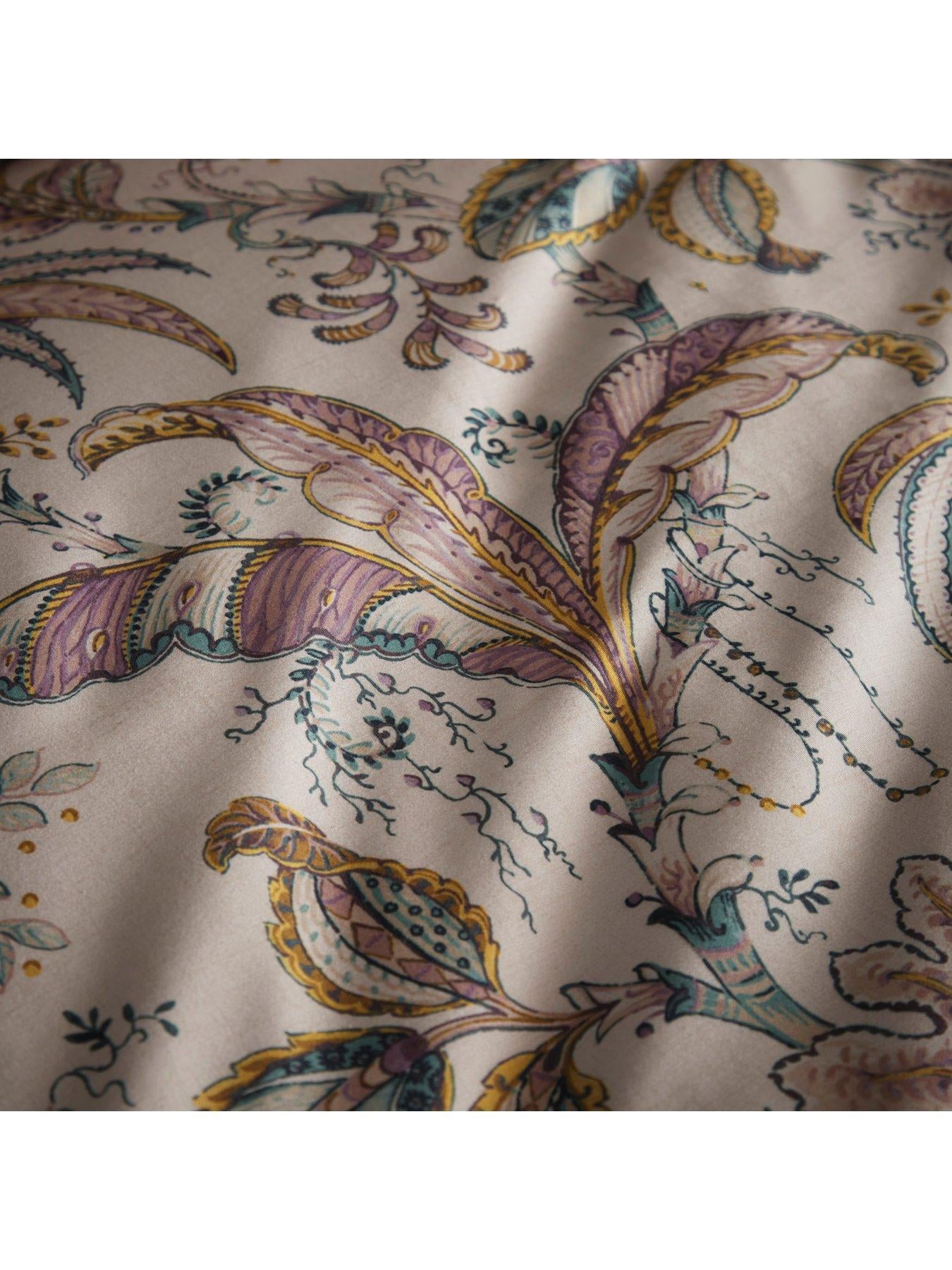 Ophelia Duvet Cover Set By Clarke & Clarke (M0074/01)
