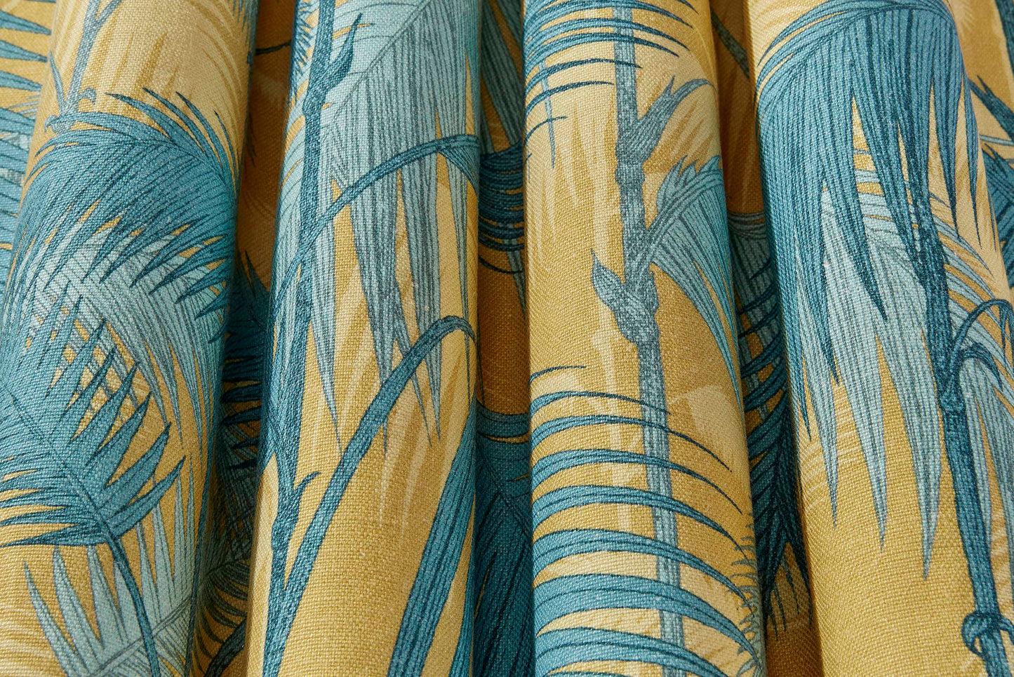 Palm Jungle Fabric F111/2003LU By Cole & Son