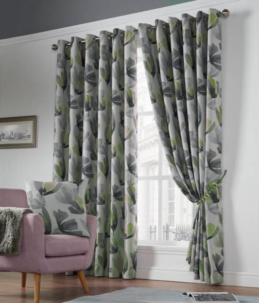 Lime Amster Blackout thermal eyelet curtains. Pair.